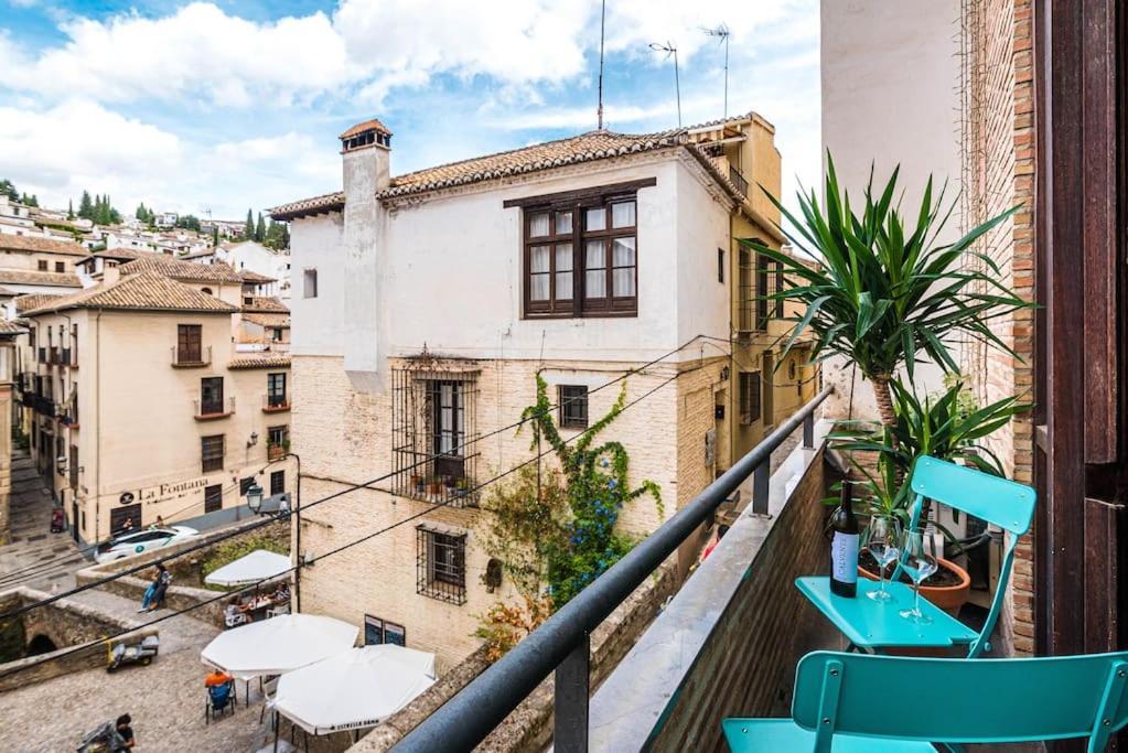 Apartment Cosy Flat W/ Beautiful Views And Cute Balcony